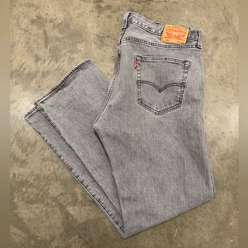 Levi Strauss & co 501’s 36 x 32 grey denim jeans